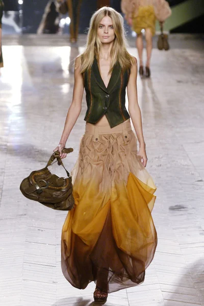 Look 33